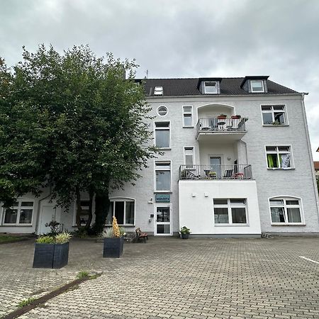 Wandery Hostel Dessau Exteriör bild