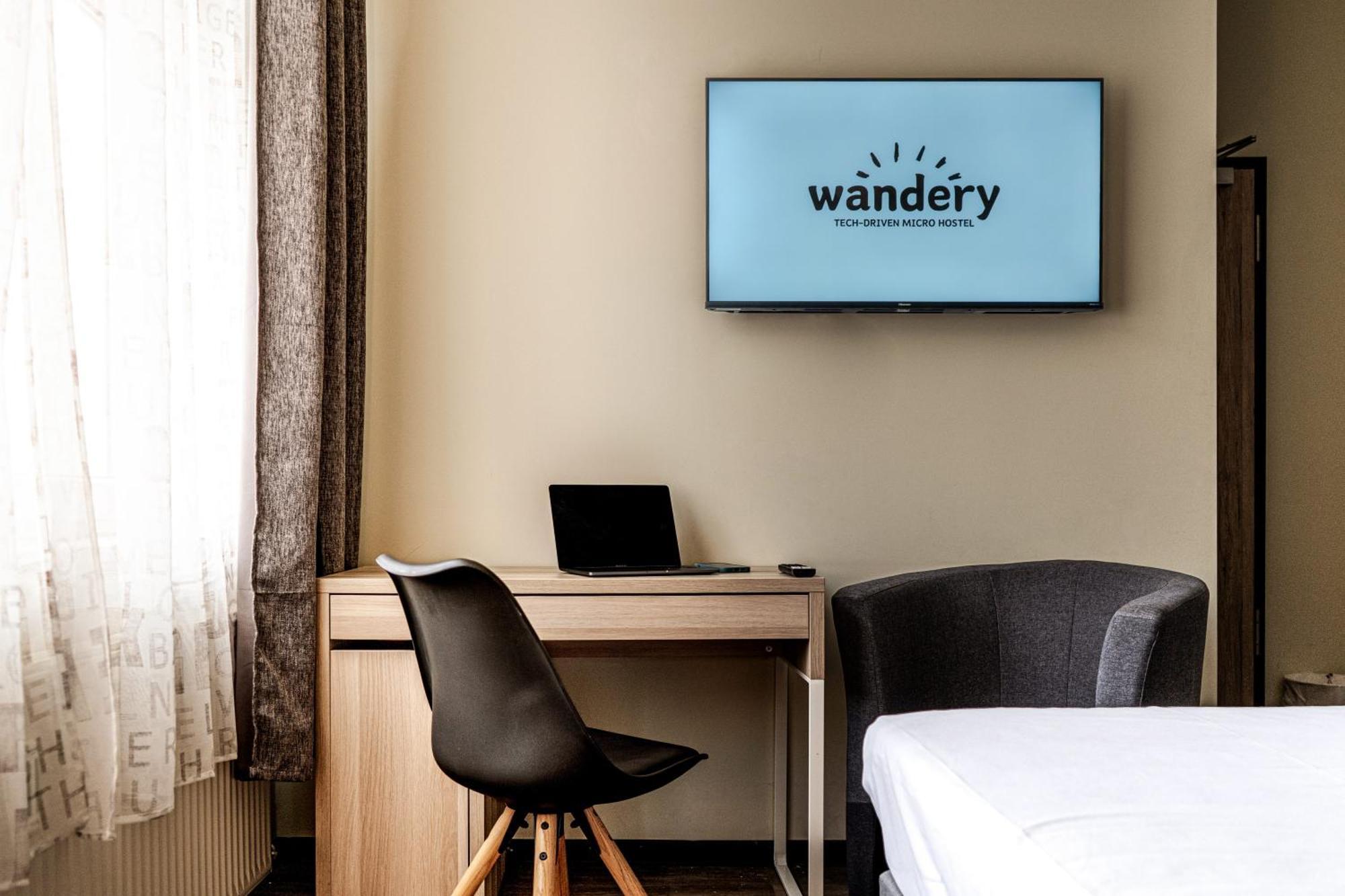 Wandery Hostel Dessau Exteriör bild